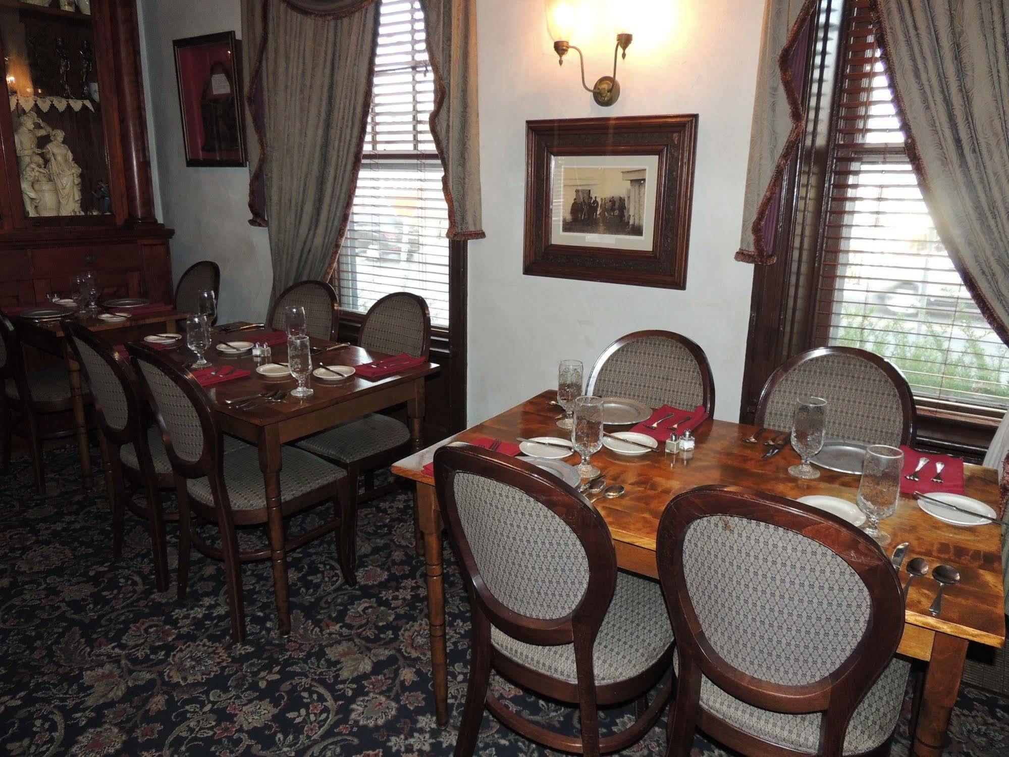 Farnsworth House Inn Gettysburg Exterior photo